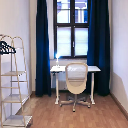 아파트 Yr - Stadtzentrum - Billardtisch - Parkplatz - 140qm - Kaffee 바우트젠