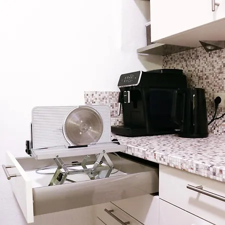 Yr - Stadtzentrum - Billardtisch - Parkplatz - 140qm - Kaffee * 바우트젠